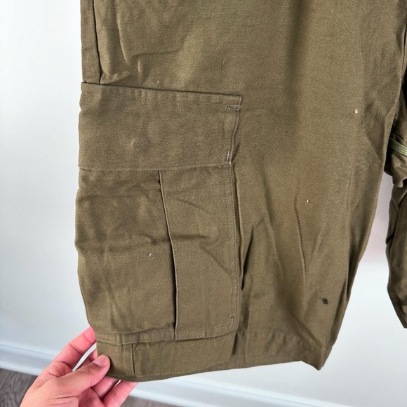 Descendant Rugged Cargo Shorts - Picture 4 of 10